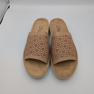 Elegant Tan Slide Sandals
